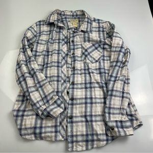 Boy’s shirt size M Blue Mountain